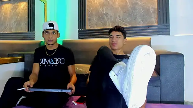 Snapshot of ALEX_KEITH26 chatting on February 1, 2026, 12:37 pm ALEX KEITH26 online show from February 1, 2026, 12:37 pm