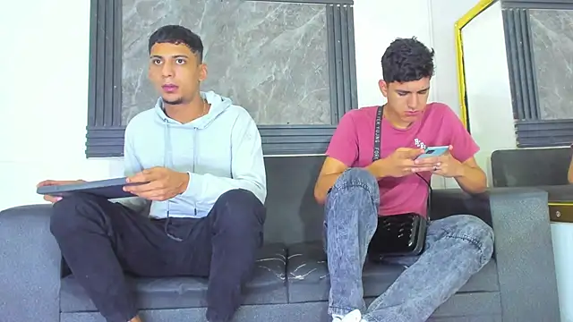 Snapshot of ALEX_KEITH26 chatting on February 23, 2026, 12:35 pm ALEX KEITH26 online show from February 23, 2026, 12:35 pm