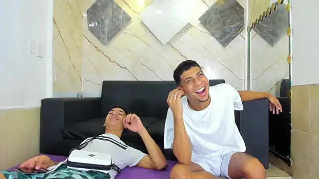 Snapshot of ALEX_KEITH26 chatting on March 14, 2026, 12:32 pm ALEX KEITH26 online show from March 14, 2026, 12:32 pm