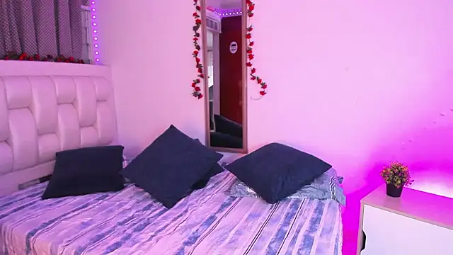 dirty sexx  online show from February 5, 2026, 8:46 pm