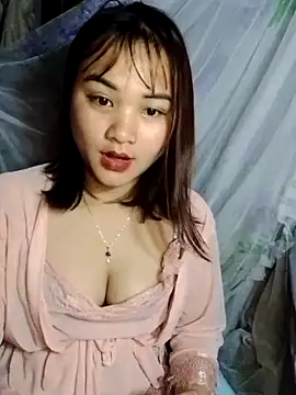 Snapshot of Lisakeem chatting on February 5, 2026, 7:18 pm Lisakeem online show from February 5, 2026, 7:18 pm