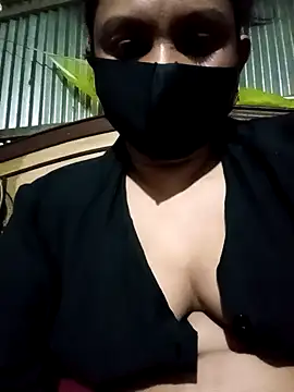 Snapshot of Hot_queen3210 chatting on February 2, 2026, 2:49 pm Hot queen3210 online show from February 2, 2026, 2:49 pm