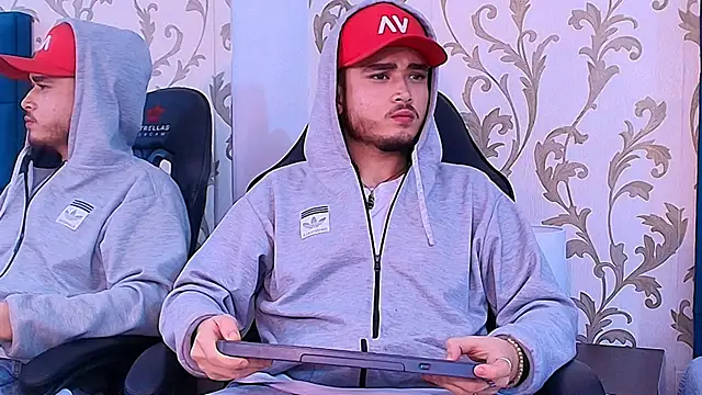 Snapshot of Salvattore_Muller chatting on February 7, 2026, 2:37 am Salvattore Muller online show from February 7, 2026, 2:37 am