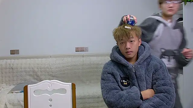 Snapshot of Chocolates-001 chatting on February 1, 2026, 10:47 am Chocolates-001 online show from February 1, 2026, 10:47 am