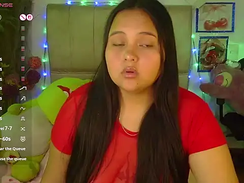 Snapshot of chloe__fox chatting on February 26, 2026, 2:27 pm chloe fox online show from February 26, 2026, 2:27 pm