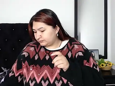 Snapshot of LauraHorny69 chatting on February 9, 2026, 12:53 pm LauraHorny69 online show from February 9, 2026, 12:53 pm