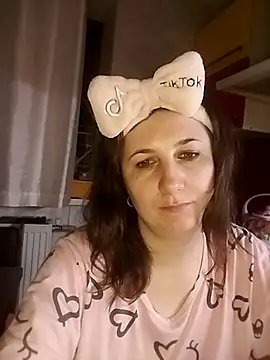 Snapshot of Koshova1836 chatting on March 30, 2026, 8:21 pm Koshova1836 online show from March 30, 2026, 8:21 pm