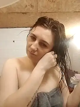 Snapshot of Koshova1836 chatting on April 4, 2026, 9:45 pm Koshova1836 online show from April 4, 2026, 9:45 pm