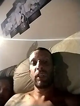 Eleeelazdpoa online show from January 14, 2026, 6:19 am