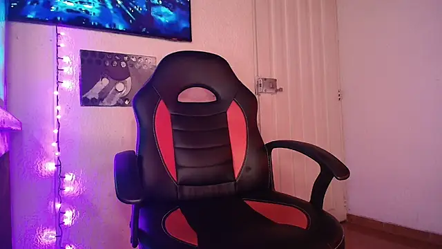 Snapshot of pauldocux_ chatting on January 15, 2026, 3:55 am pauldocux online show from January 15, 2026, 3:55 am