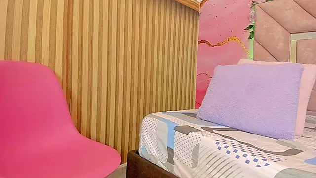 Snapshot of sweet__luna__ chatting on February 25, 2026, 11:09 am sweet luna online show from February 25, 2026, 11:09 am