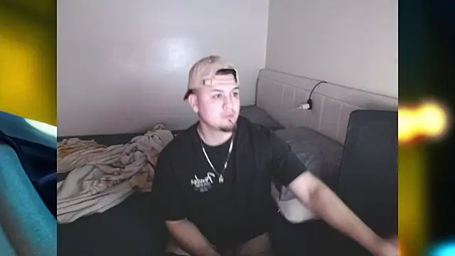 Snapshot of peligroso57 chatting on January 14, 2026, 5:57 am peligroso57 online show from January 14, 2026, 5:57 am