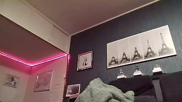 Snapshot of Funfukruon chatting on January 14, 2026, 6:24 pm Funfukruon online show from January 14, 2026, 6:24 pm