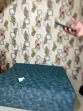 Forest Queen online show from April 5, 2026, 6:54 am