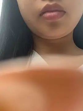 Suny-sexy online show from March 18, 2026, 1:42 am