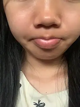 Suny-sexy online show from March 22, 2026, 3:43 am