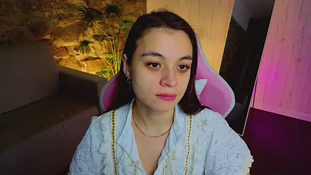 Snapshot of Kim_Bless chatting on February 10, 2026, 1:10 am Kim Bless online show from February 10, 2026, 1:10 am