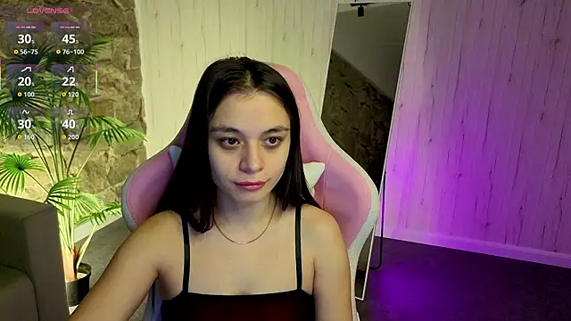 Snapshot of Kim_Bless chatting on February 13, 2026, 1:01 am Kim Bless online show from February 13, 2026, 1:01 am