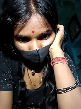 Snapshot of priyasharma899 chatting on February 10, 2026, 6:06 am priyasharma899 online show from February 10, 2026, 6:06 am