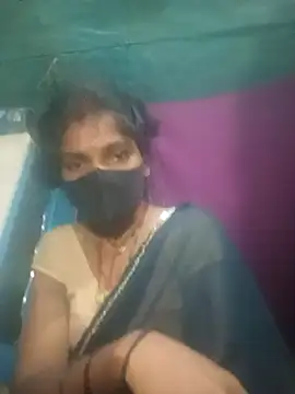 priyasharma899 online show from February 21, 2026, 12:44 am