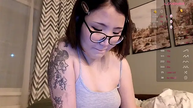 Snapshot of nullgirl chatting on February 11, 2026, 2:16 am nullgirl online show from February 11, 2026, 2:16 am