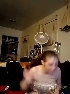 LadySn0w26 online show from February 3, 2026, 2:53 am