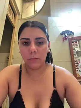 anita1825 online show from January 15, 2026, 3:27 pm