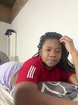 Snapshot of chanellmontes3 chatting on July 18, 2026, 4:11 pm chanellmontes3 online show from July 18, 2026, 4:11 pm