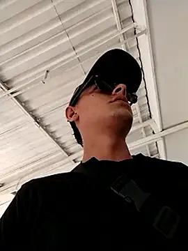 attractive-sexx online show from March 27, 2026, 5:01 pm