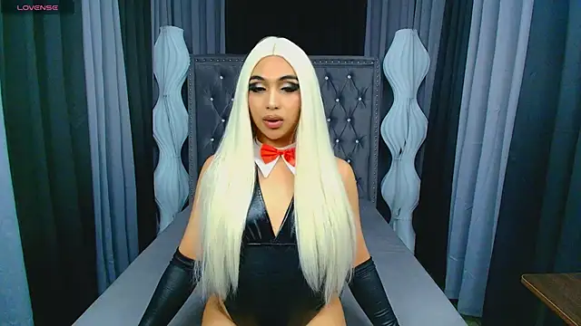 Snapshot of Clea_Moore chatting on February 6, 2026, 3:00 am Clea Moore online show from February 6, 2026, 3:00 am