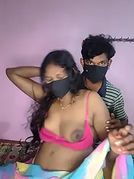 Snapshot of hotcopuleandsweet chatting on February 25, 2026, 5:00 pm hotcopuleandsweet online show from February 25, 2026, 5:00 pm