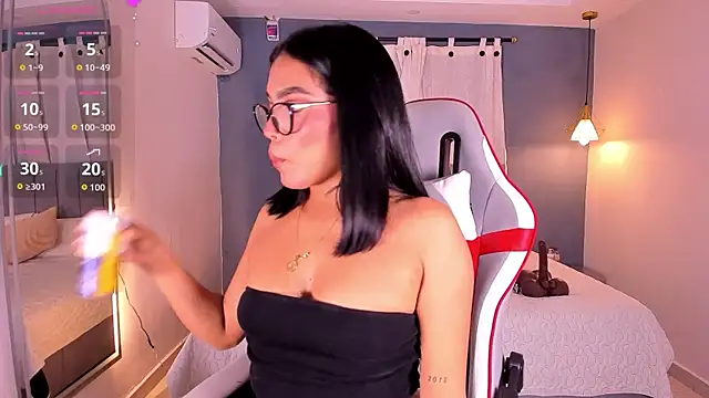 valentina Noa online show from July 5, 2026, 3:34 am
