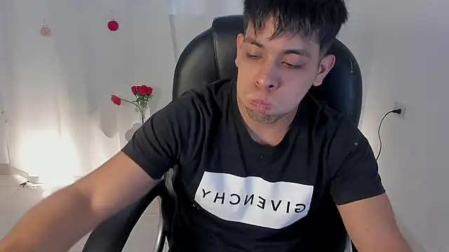 Snapshot of shooting_wilson chatting on February 23, 2026, 6:16 pm shooting wilson online show from February 23, 2026, 6:16 pm