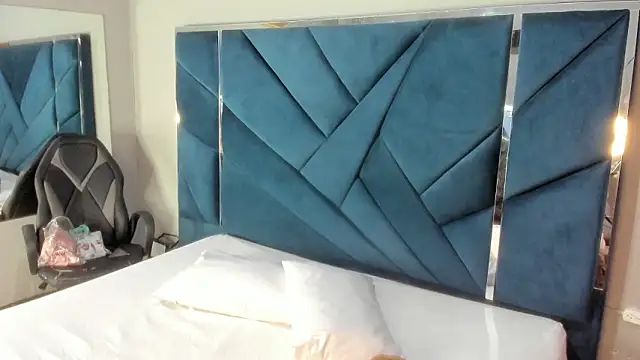 Snapshot of CottonCloud20 chatting on February 27, 2026, 3:01 pm CottonCloud20 online show from February 27, 2026, 3:01 pm