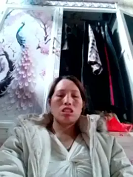 Gummiesu online show from March 12, 2026, 9:37 am