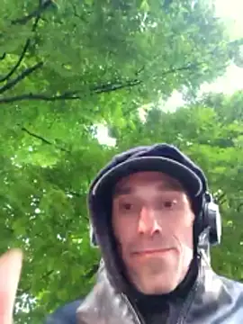 BlnAktivGay online show from May 31, 2026, 3:26 am