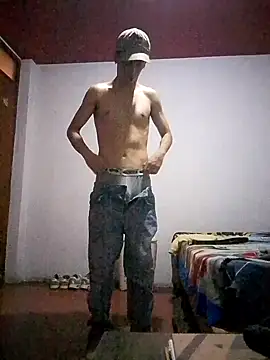 Snapshot of angelguere chatting on January 19, 2026, 12:03 am angelguere online show from January 19, 2026, 12:03 am