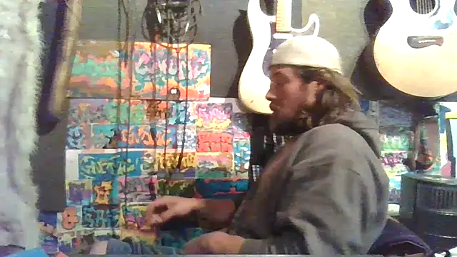 Snapshot of unknowner123 chatting on April 3, 2026, 4:21 am unknowner123 online show from April 3, 2026, 4:21 am