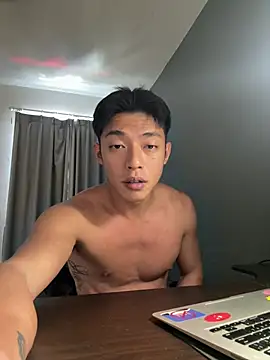 Snapshot of Yooo17 chatting on March 7, 2026, 4:20 am Yooo17 online show from March 7, 2026, 4:20 am