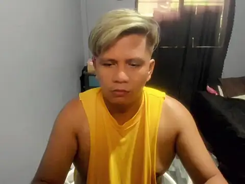 Snapshot of Clark_Asian chatting on February 6, 2026, 4:39 am Clark Asian online show from February 6, 2026, 4:39 am