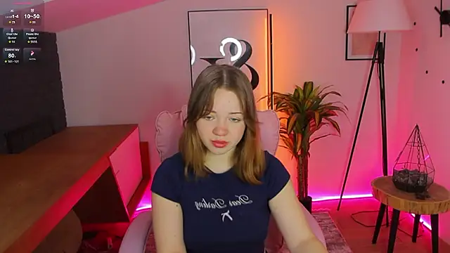 Snapshot of Kiss_Moon chatting on March 4, 2026, 6:41 am Kiss Moon online show from March 4, 2026, 6:41 am