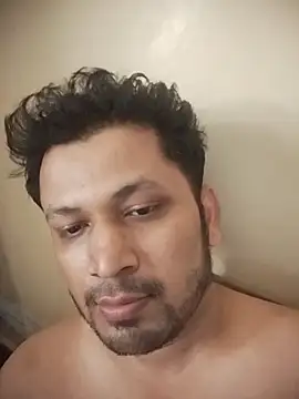 Pravin9562 online show from April 11, 2026, 9:13 am