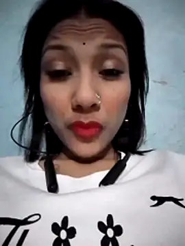 Snapshot of Maliha_Chowdhury chatting on February 25, 2026, 4:44 am Maliha Chowdhury online show from February 25, 2026, 4:44 am