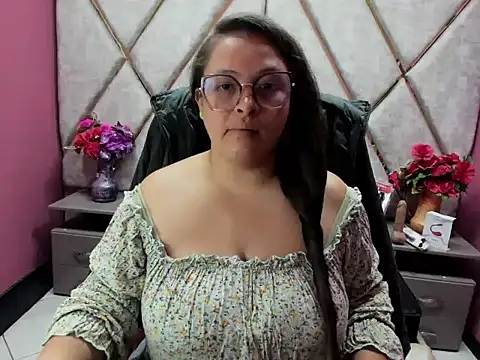 Snapshot of Sarah_Boobs_ chatting on January 15, 2026, 4:00 pm Sarah Boobs online show from January 15, 2026, 4:00 pm