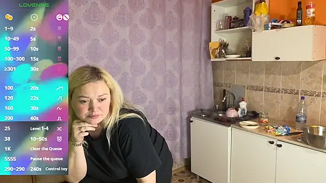 Snapshot of LisaWiliams chatting on February 14, 2026, 2:14 pm LisaWiliams online show from February 14, 2026, 2:14 pm