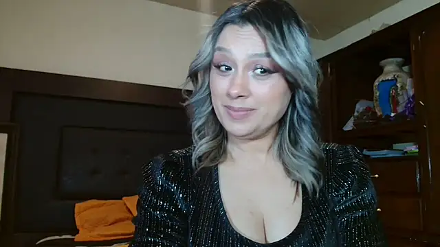 Snapshot of aitanalove_ chatting on May 15, 2026, 12:50 am aitanalove online show from May 15, 2026, 12:50 am