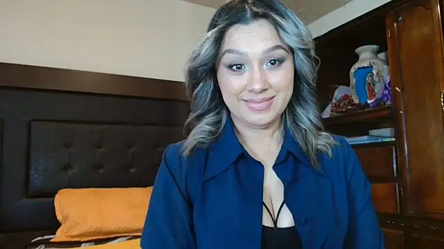 Snapshot of aitanalove_ chatting on May 28, 2026, 10:40 pm aitanalove online show from May 28, 2026, 10:40 pm