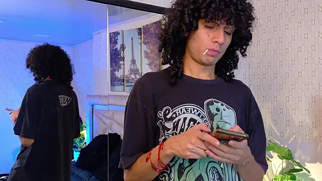 Snapshot of 4L3JX chatting on February 19, 2026, 4:08 am 4L3JX online show from February 19, 2026, 4:08 am