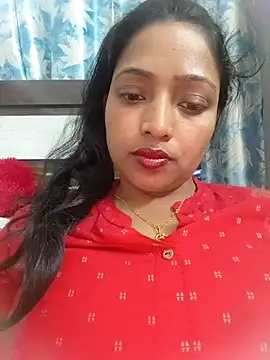 Snapshot of Hot-Tinaa chatting on February 19, 2026, 2:57 pm Hot-Tinaa online show from February 19, 2026, 2:57 pm