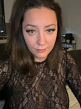 Snapshot of 21tweetypie21 chatting on February 13, 2026, 11:01 pm 21tweetypie21 online show from February 13, 2026, 11:01 pm